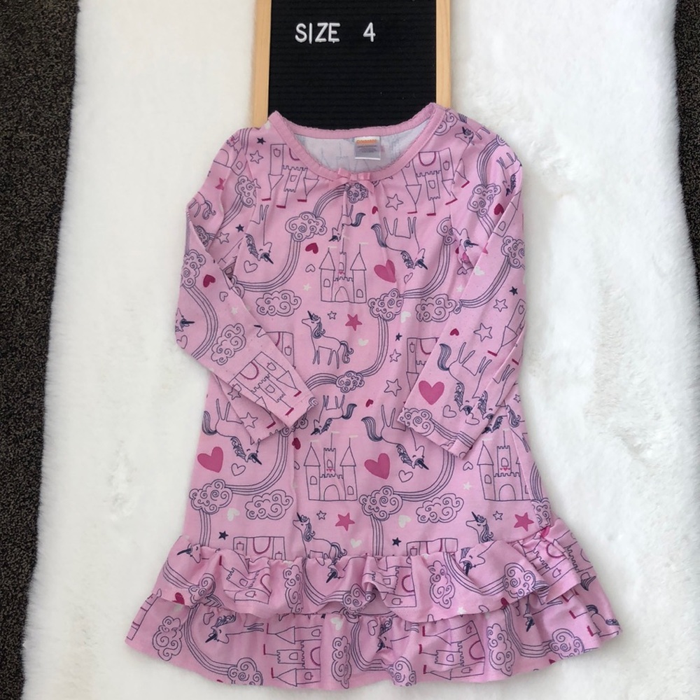 Gymboree girls princess nightgown size 4